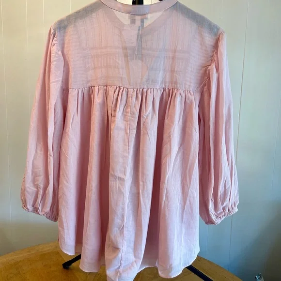 NWT Chenault Blouse. Feminine Boho Barbie pink peasant top with pintucks. Size M - Picture 3 of 13